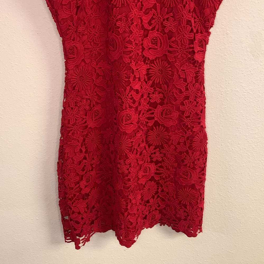 Lulu's Red Lace Mini Dress - Picture 4 of 10